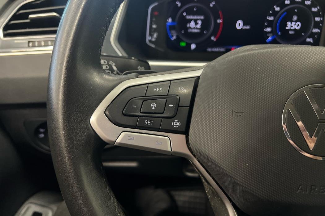 VOLKSWAGEN Tiguan 2021