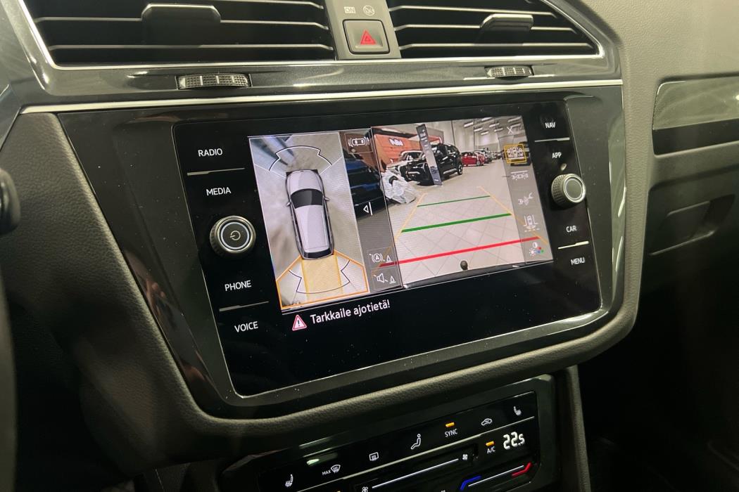 VOLKSWAGEN Tiguan 2021