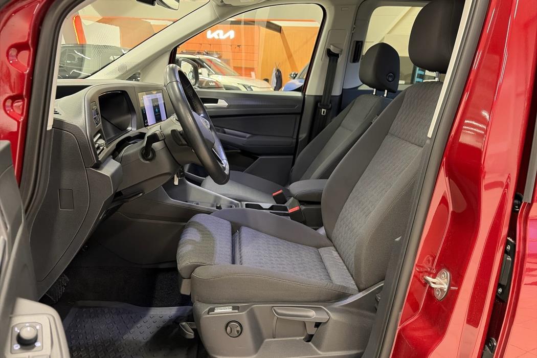 VOLKSWAGEN Caddy 2024