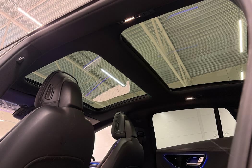 MERCEDES-BENZ EQE 2022