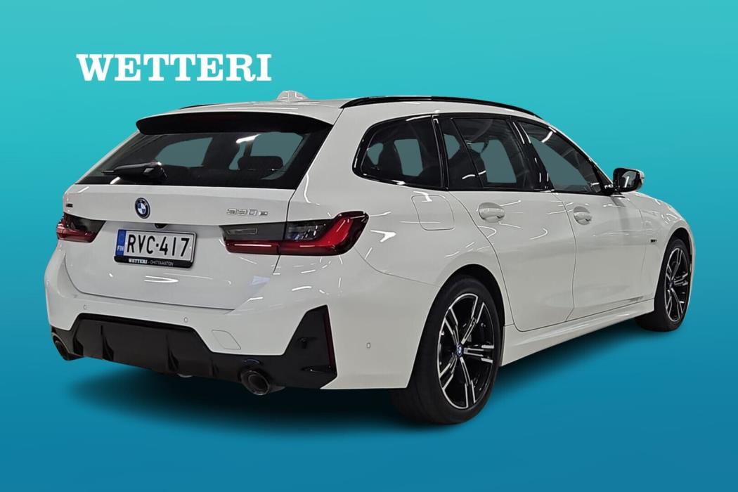 BMW 330 2024