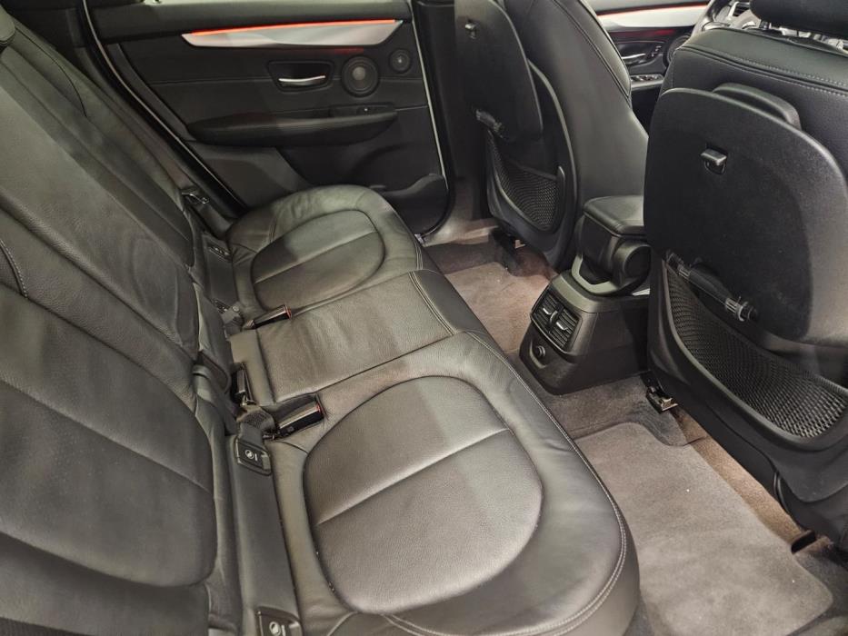 BMW 225 2018