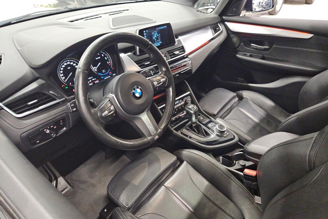 BMW 225 2018