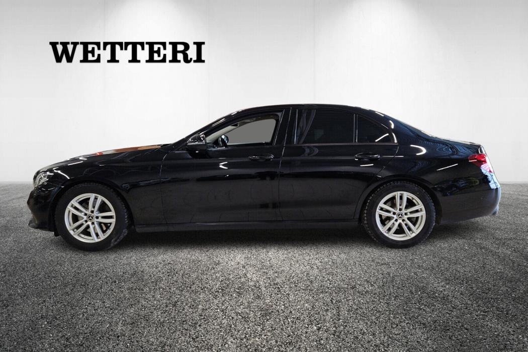 MERCEDES-BENZ E 2017