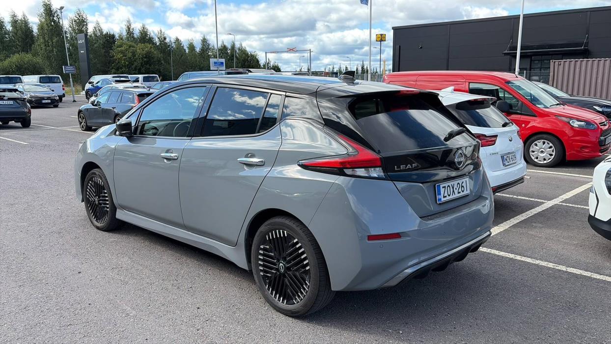 NISSAN Leaf 2023