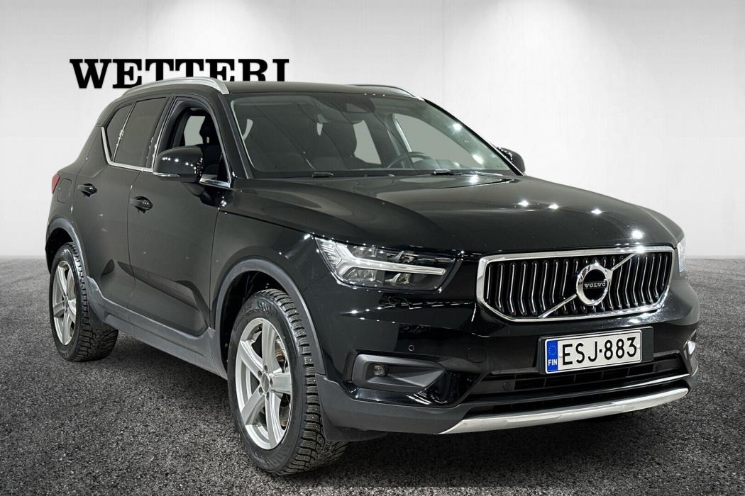 VOLVO XC40 2020