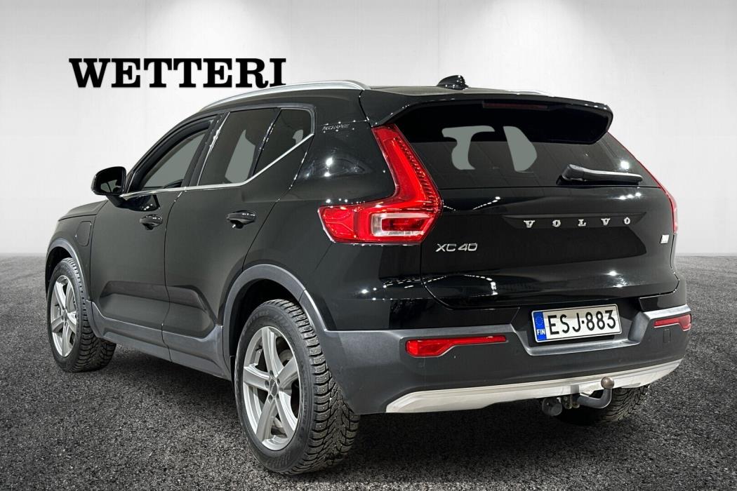 VOLVO XC40 2020