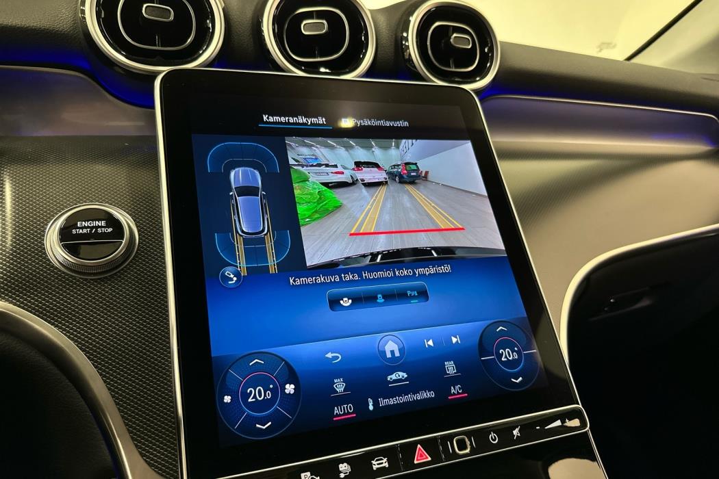 MERCEDES-BENZ GLC 2023