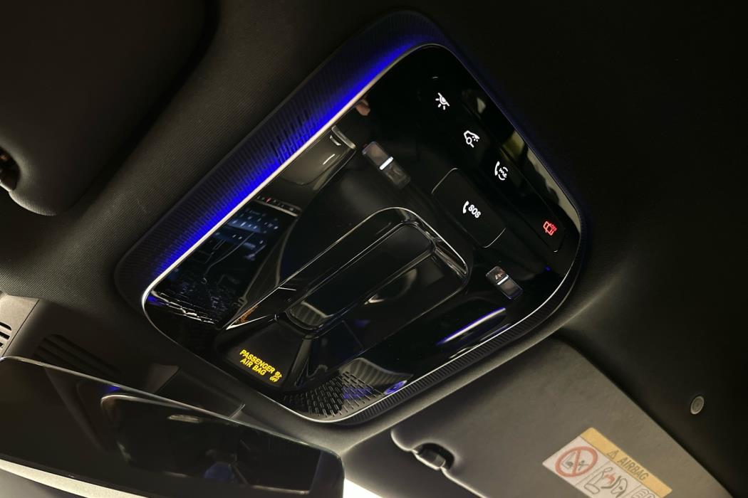 MERCEDES-BENZ C 2022