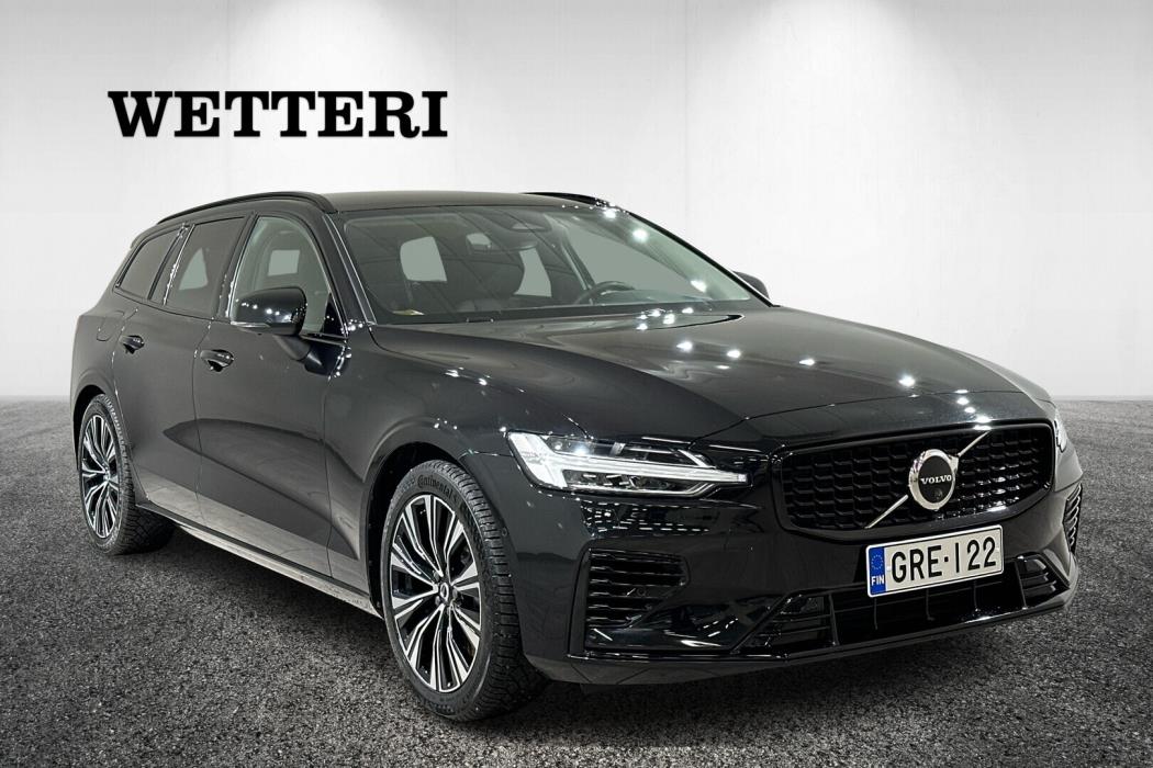 VOLVO V60 2025