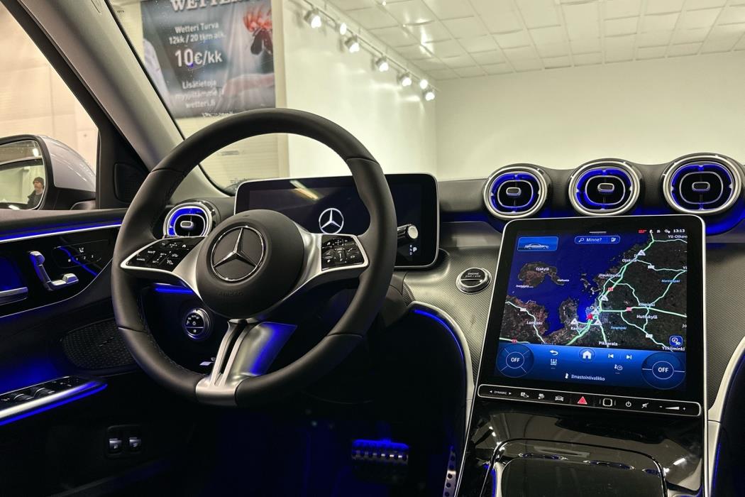 MERCEDES-BENZ C 2025
