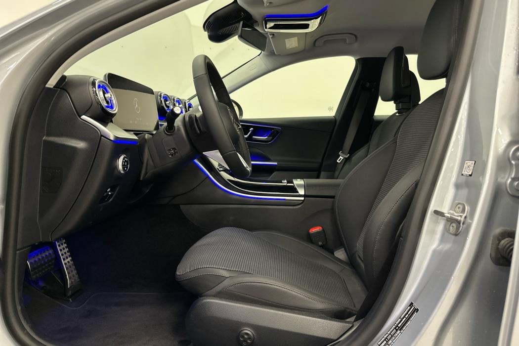 MERCEDES-BENZ C 2025