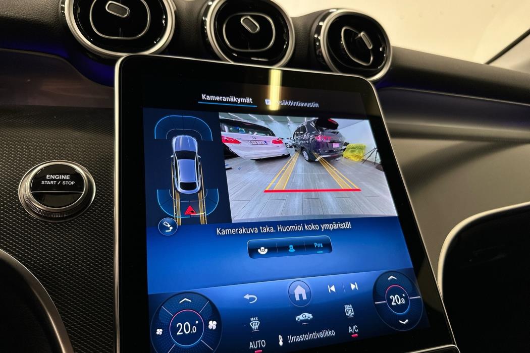 MERCEDES-BENZ GLC 2025