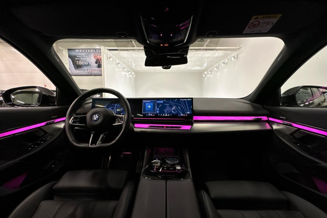 BMW i5 2024