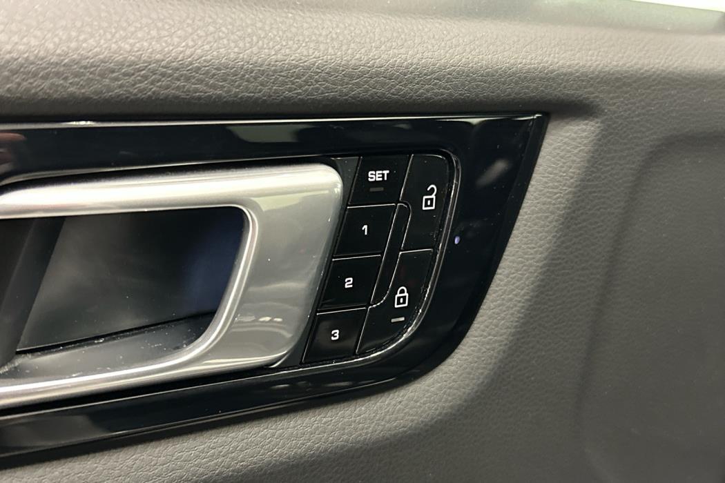 PORSCHE Cayenne 2021