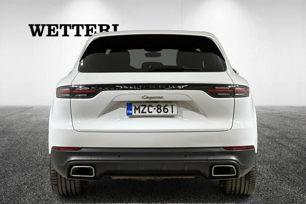PORSCHE Cayenne 2021