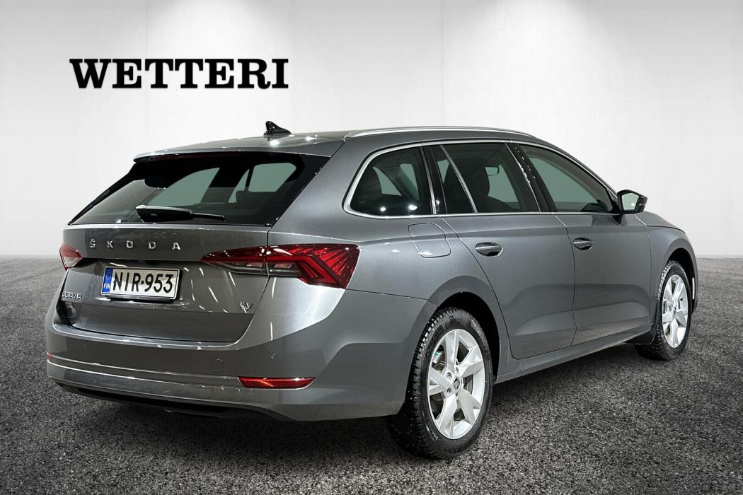 SKODA Octavia 2024