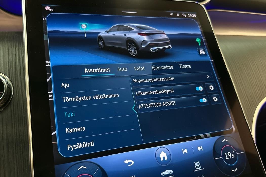 MERCEDES-BENZ GLC 2024