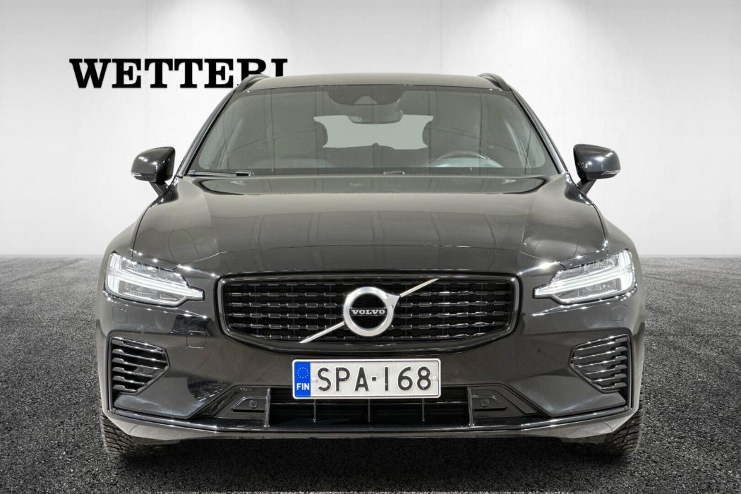 VOLVO V60 2020