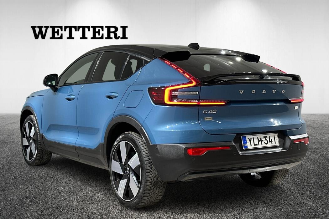 VOLVO C40 2021