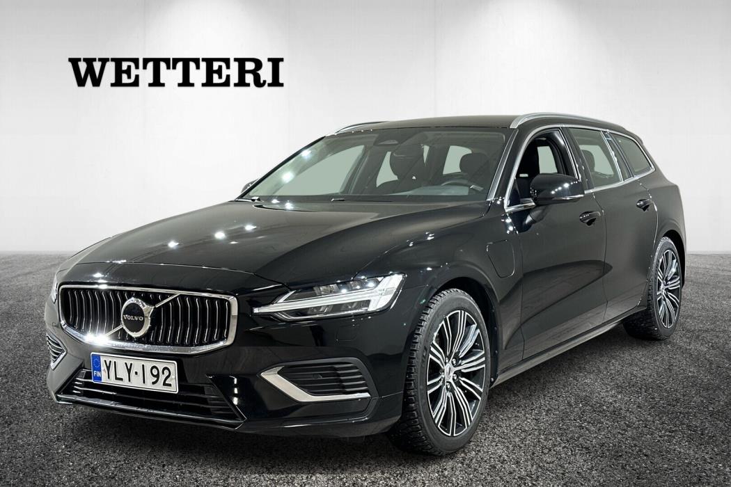 VOLVO V60 2023