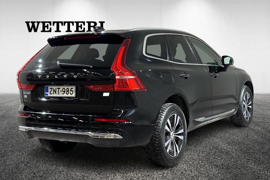 VOLVO XC60 2021