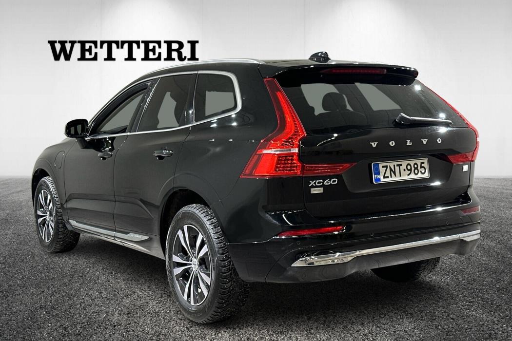 VOLVO XC60 2021