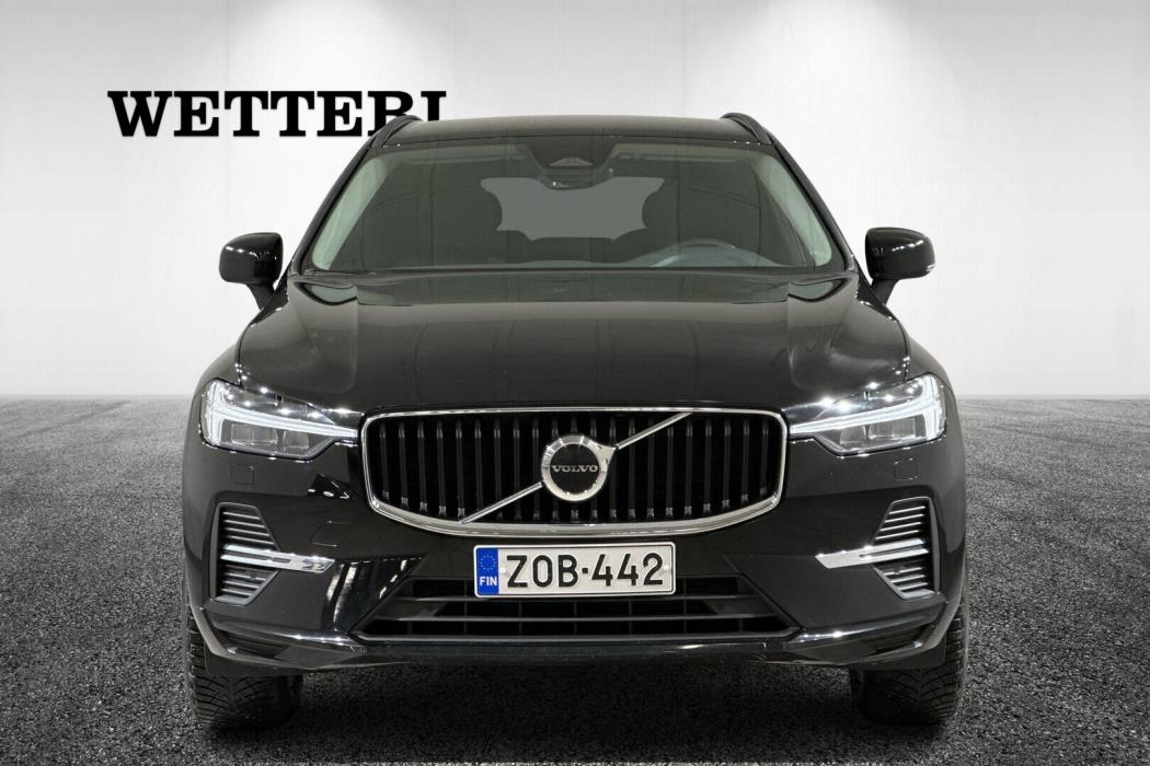 VOLVO XC60 2022