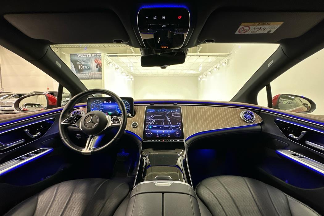 MERCEDES-BENZ EQE 2023