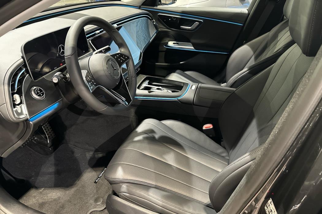 MERCEDES-BENZ E 2025