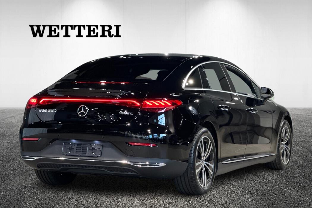 MERCEDES-BENZ EQE 2024