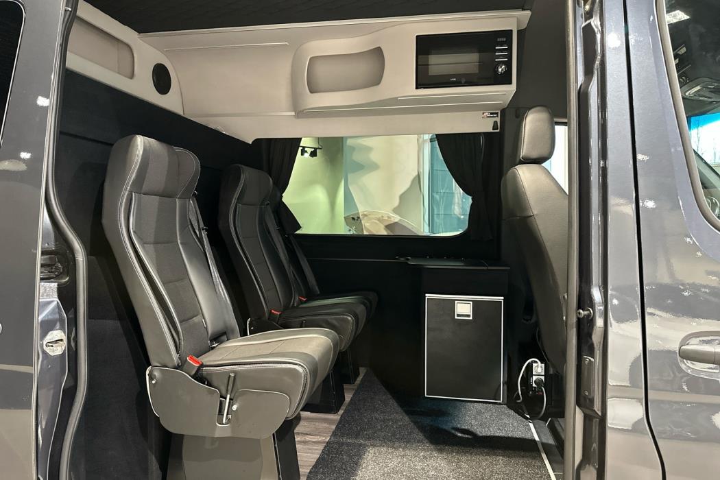 MERCEDES-BENZ Sprinter 2022