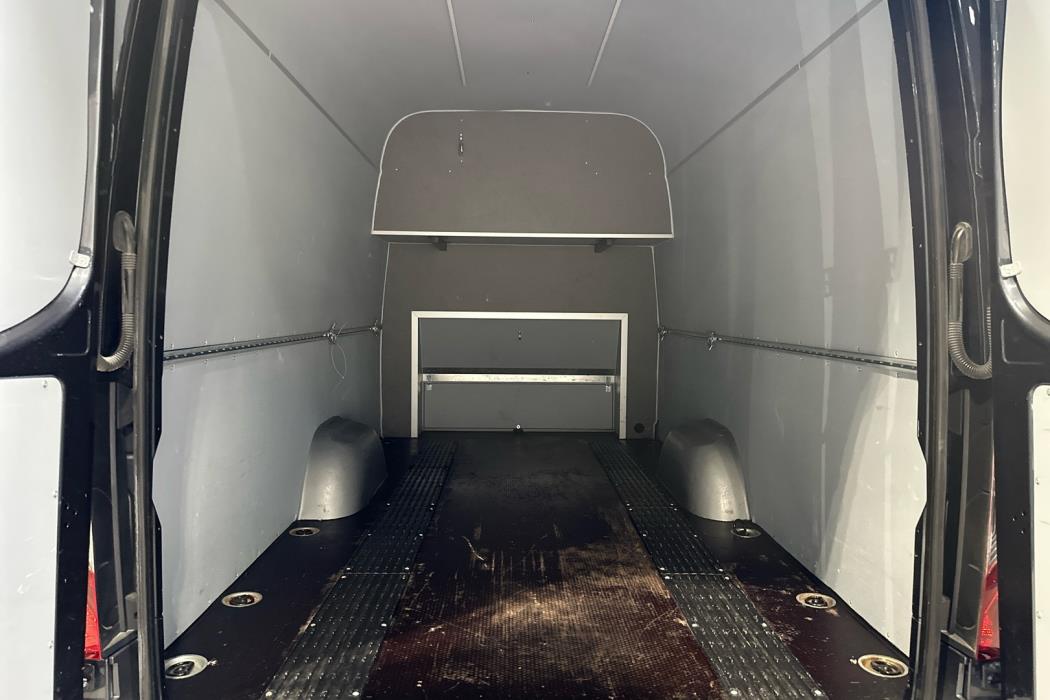 MERCEDES-BENZ Sprinter 2022