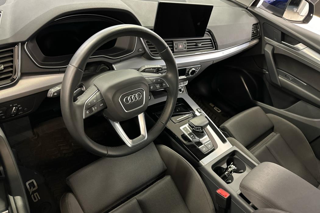 AUDI Q5 2023