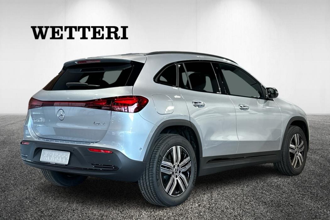 MERCEDES-BENZ EQA 2025