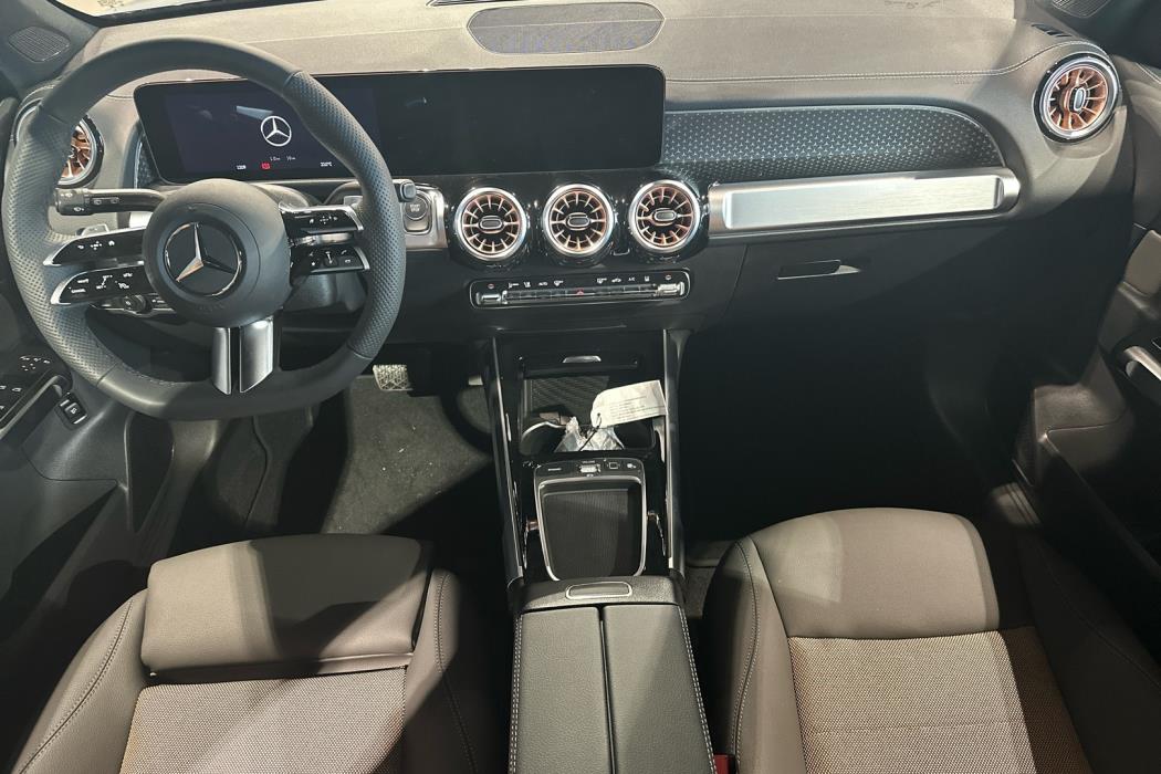 MERCEDES-BENZ EQB 2025