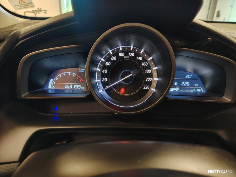 Mazda 2 2017