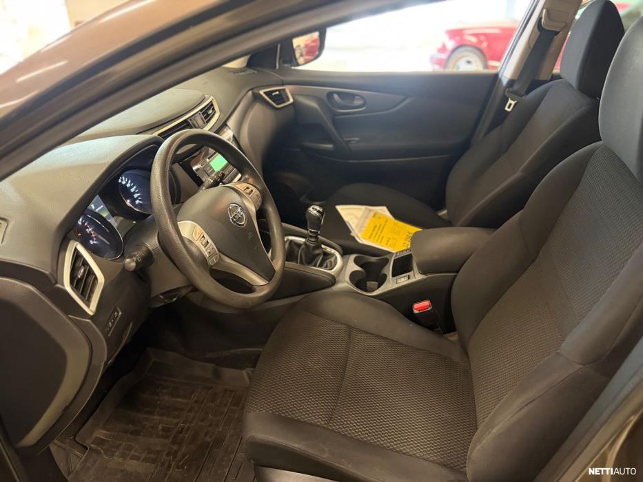 Nissan Qashqai 2015