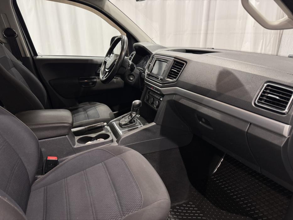 VOLKSWAGEN Amarok 2017