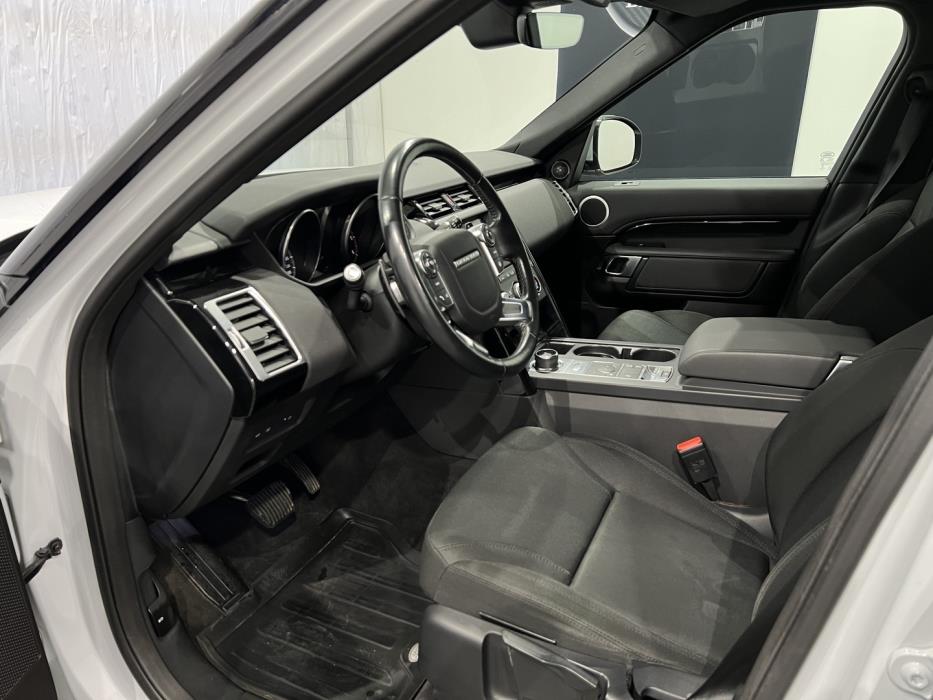 LAND ROVER Discovery 2018