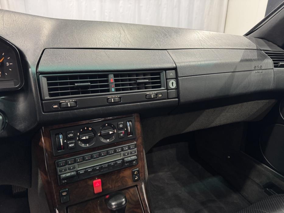 MERCEDES-BENZ SL 1991