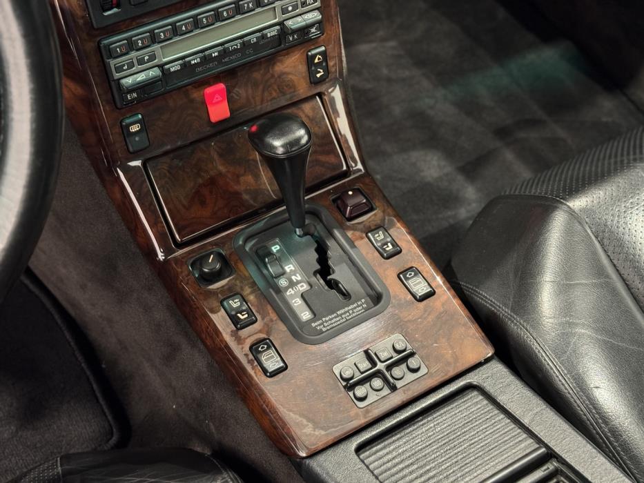 MERCEDES-BENZ SL 1991