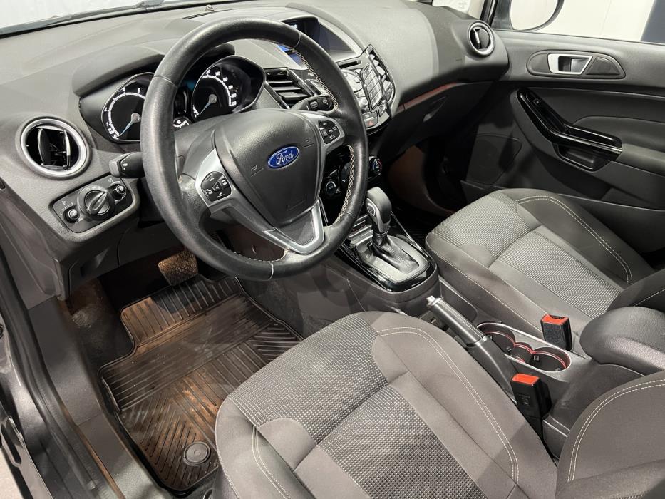 FORD Fiesta 2016