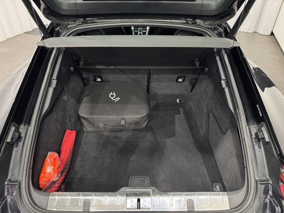 PORSCHE Panamera 2017