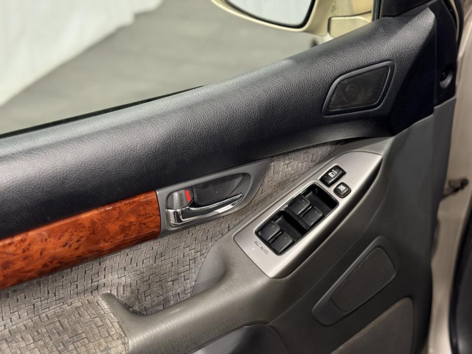 TOYOTA Land Cruiser 2008