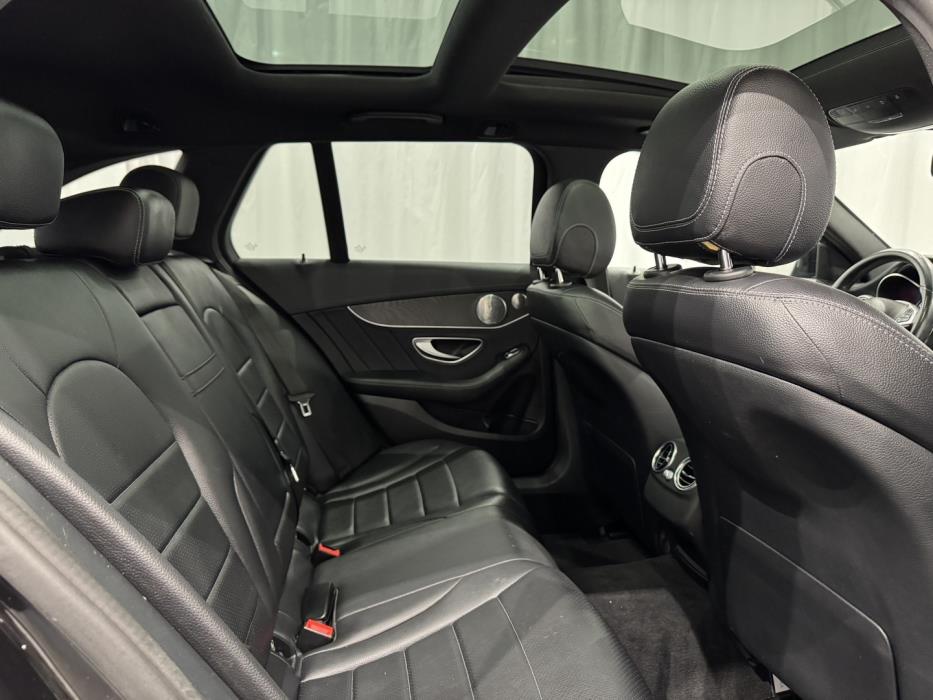 MERCEDES-BENZ C 2015