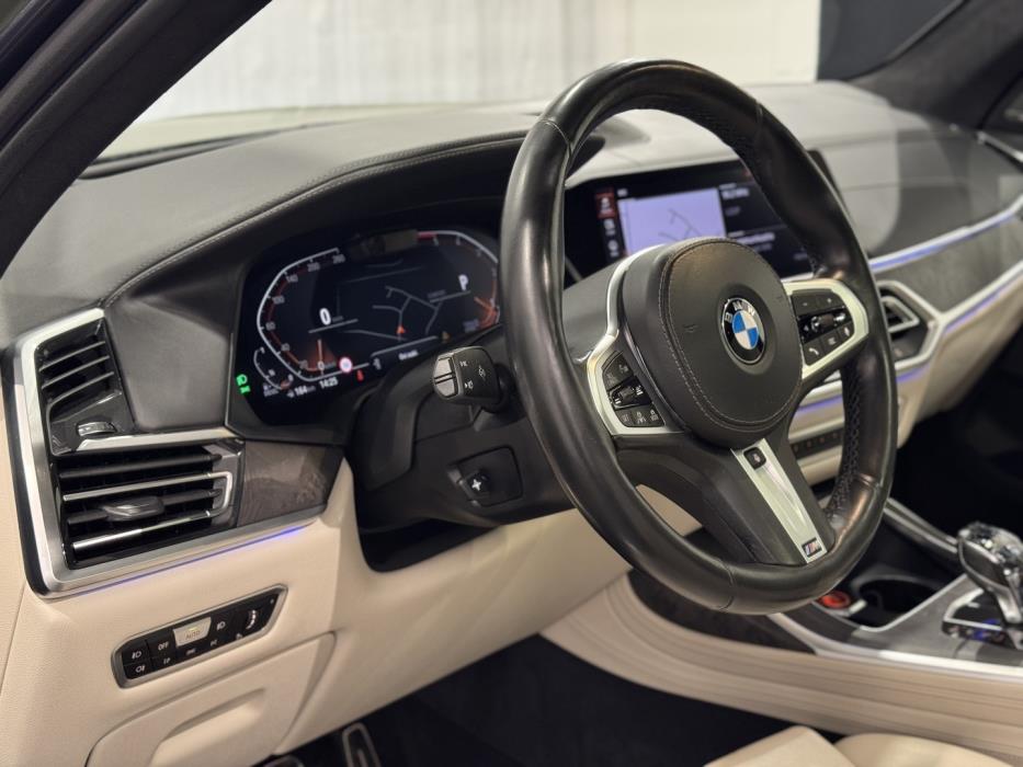 BMW X7 2019