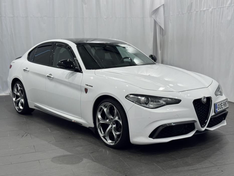 ALFA ROMEO Giulia 2017
