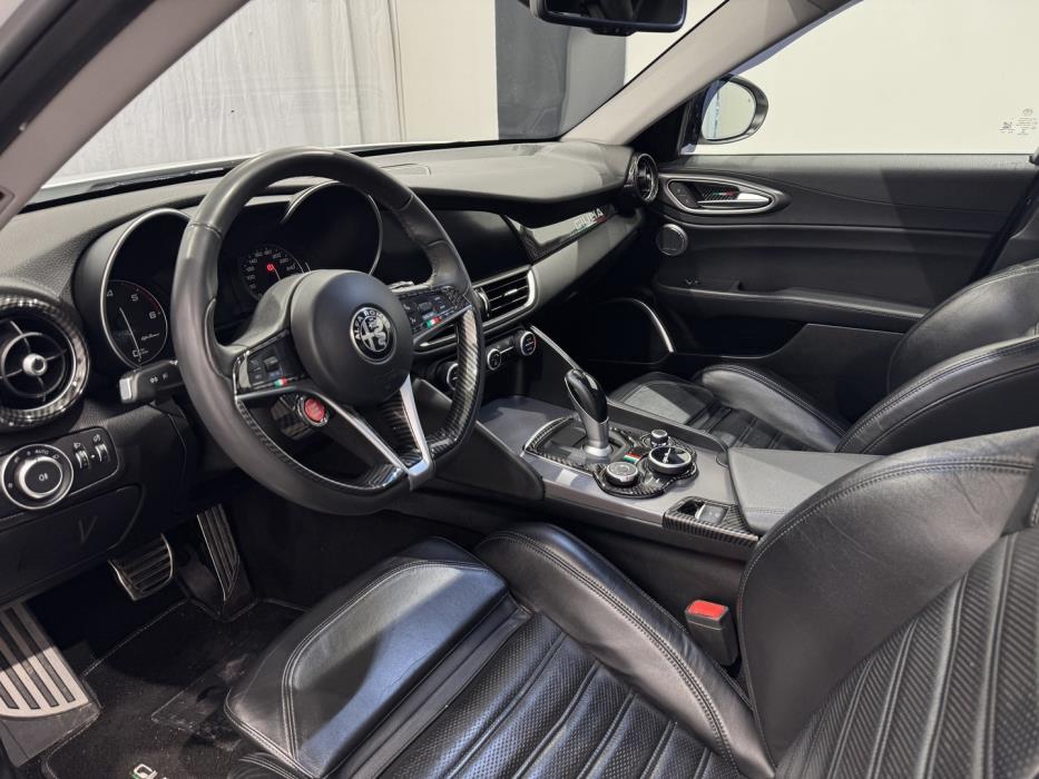 ALFA ROMEO Giulia 2017