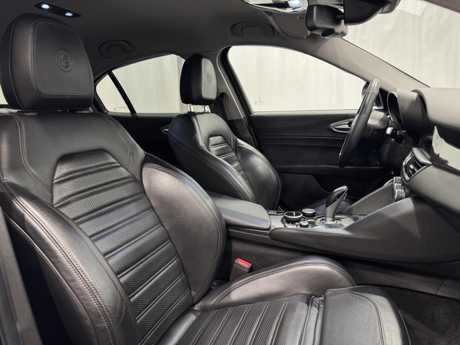 ALFA ROMEO Giulia 2017